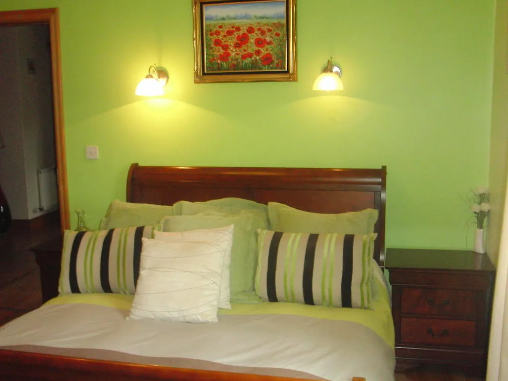 Woodlands House Bed and Breakfast Farranfore Irland
