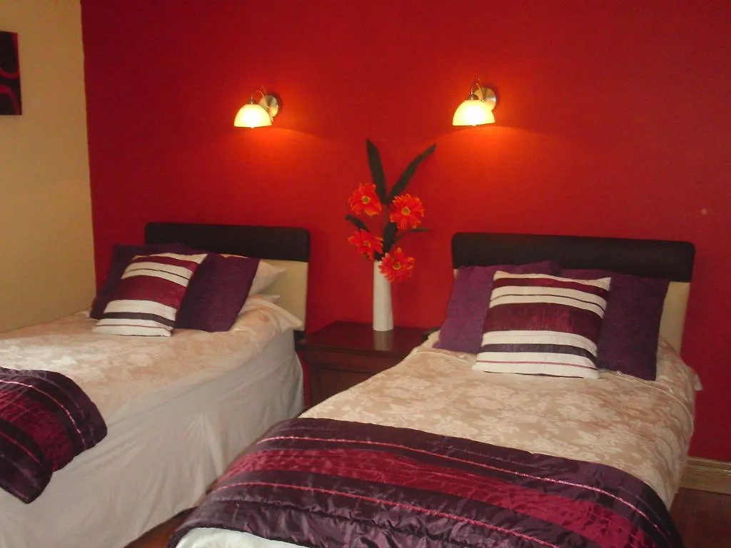 Woodlands House Bed and Breakfast Farranfore 3*,  Irland
